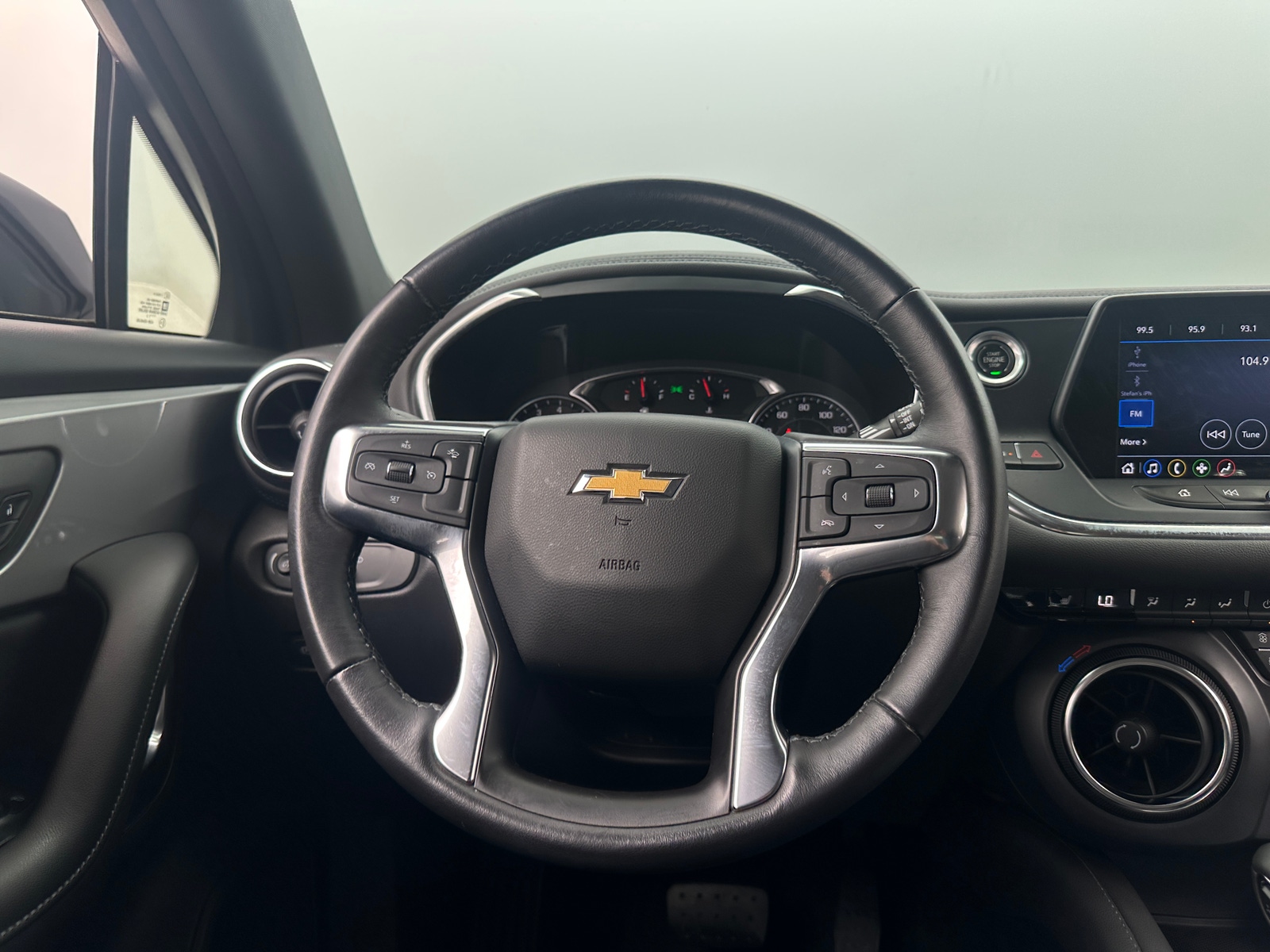 Thumbnail: 2022 Chevrolet Blazer - 4