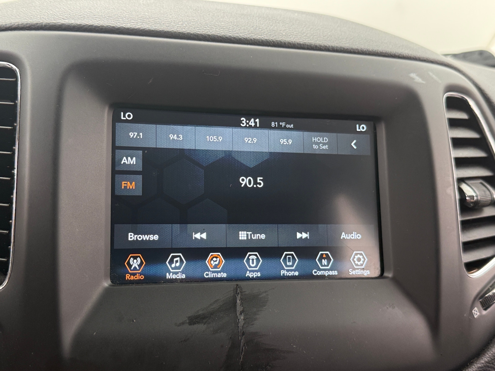 Thumbnail: 2019 Jeep Compass - 4