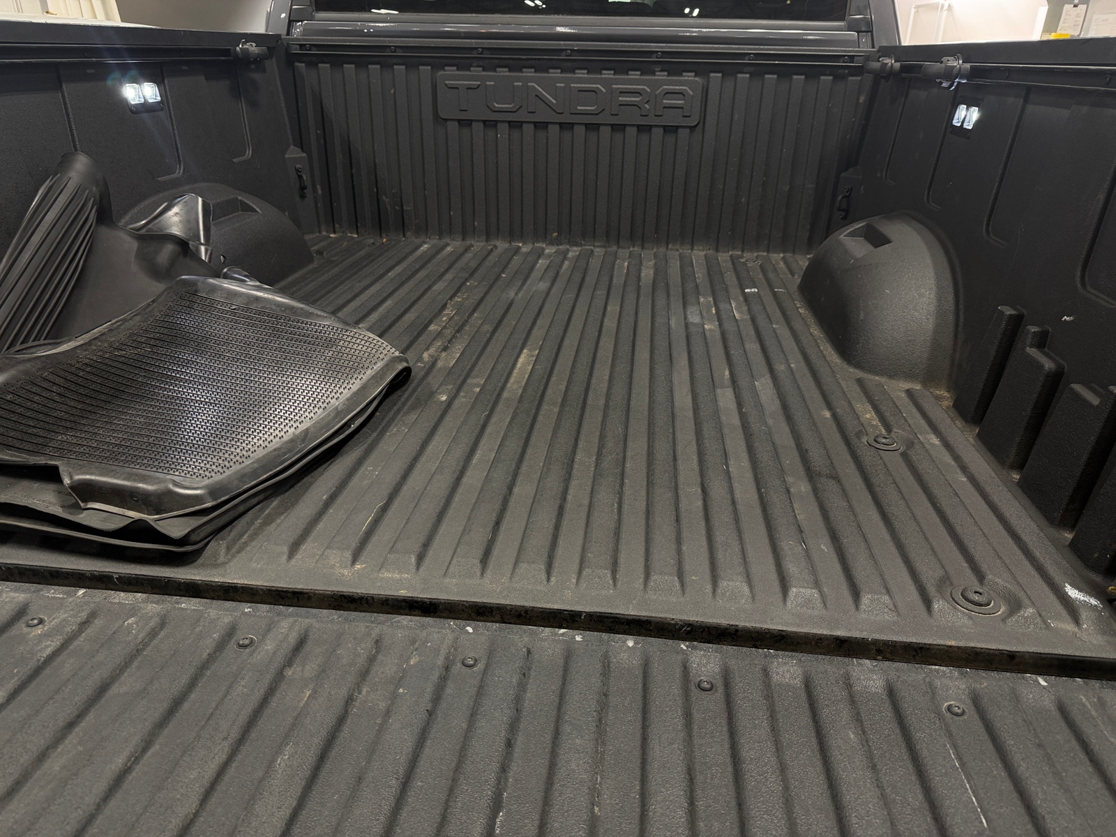 Thumbnail: 2025 Toyota Tundra - 7