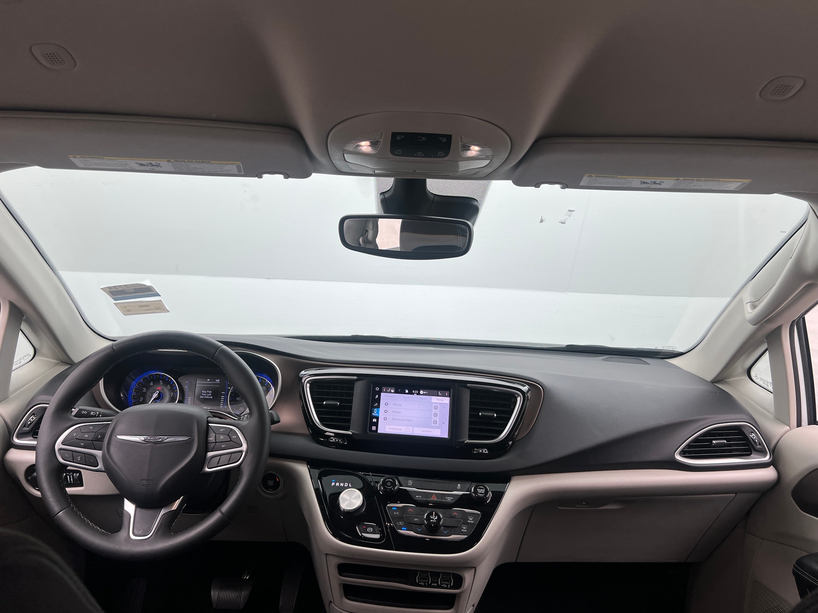 Thumbnail: 2023 Chrysler Voyager - 3