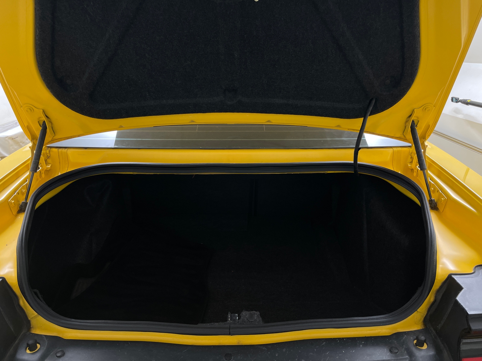Thumbnail: 2017 Dodge Challenger - 6