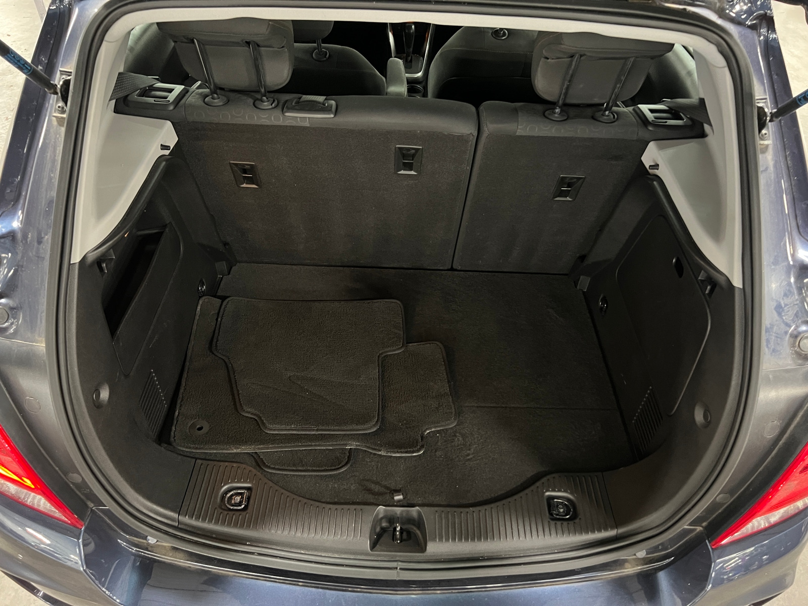 Thumbnail: 2019 Chevrolet Trax - 7