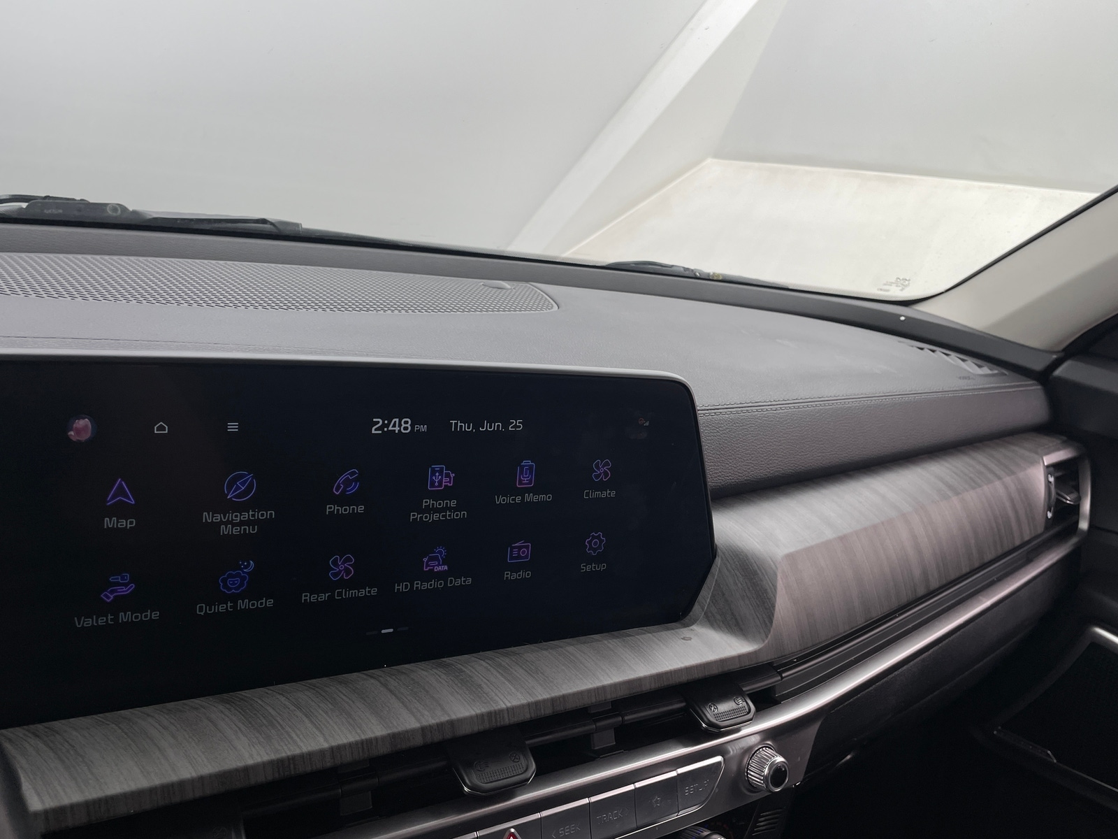 Thumbnail: 2024 Kia Telluride - 3