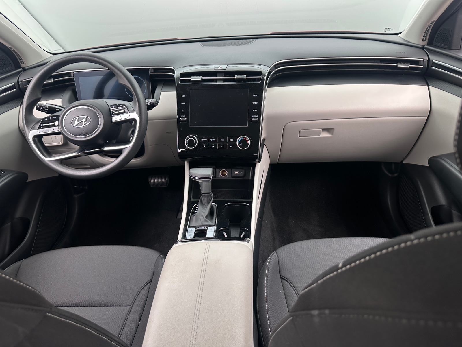 Thumbnail: 2024 Hyundai Tucson - 3