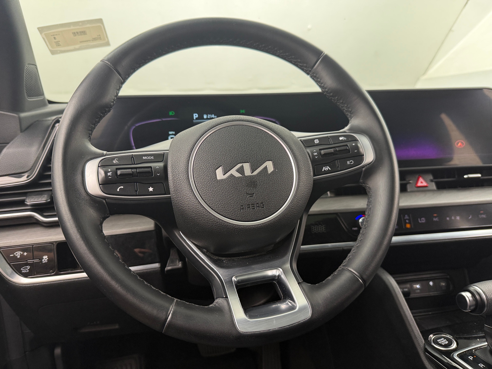 Thumbnail: 2023 Kia Sportage - 4