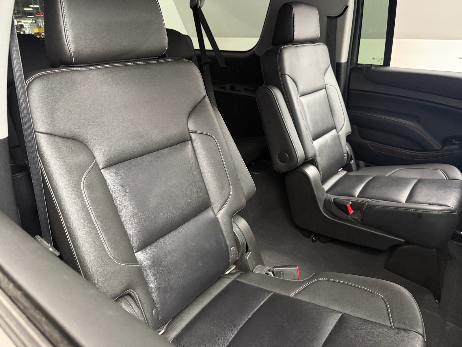 Thumbnail: 2019 Chevrolet Suburban - 5