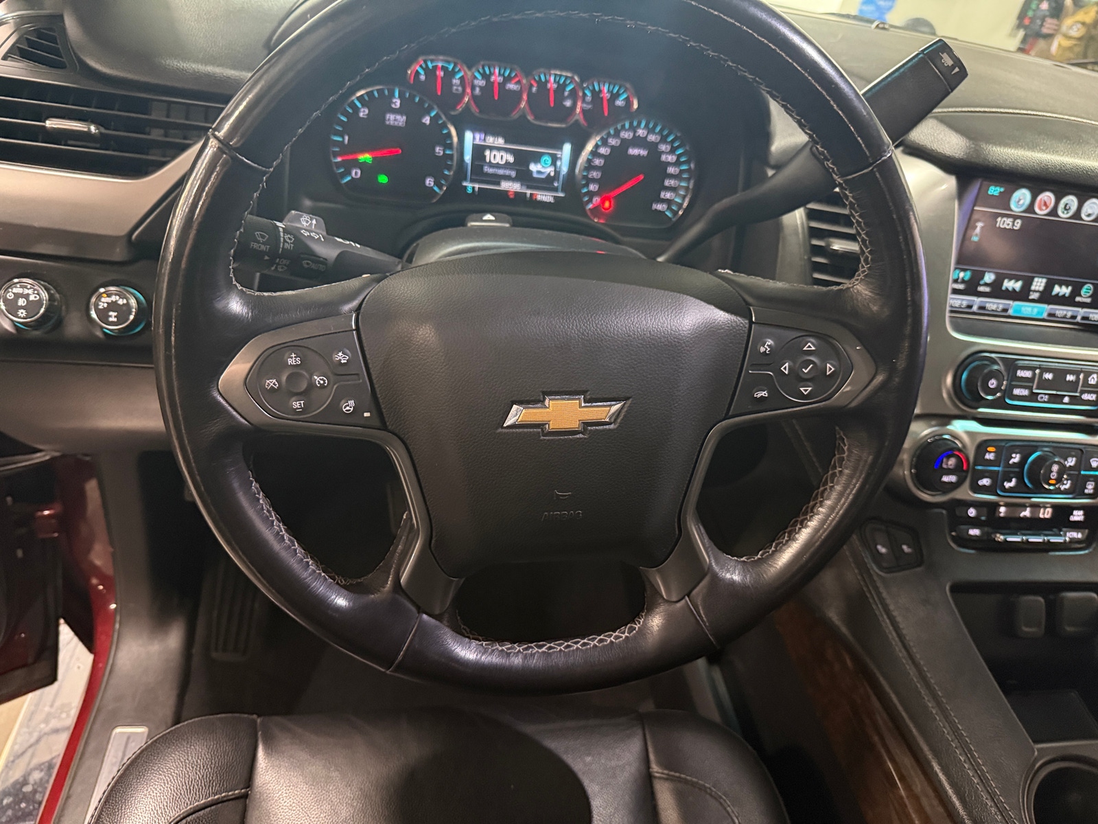 Thumbnail: 2019 Chevrolet Suburban - 4
