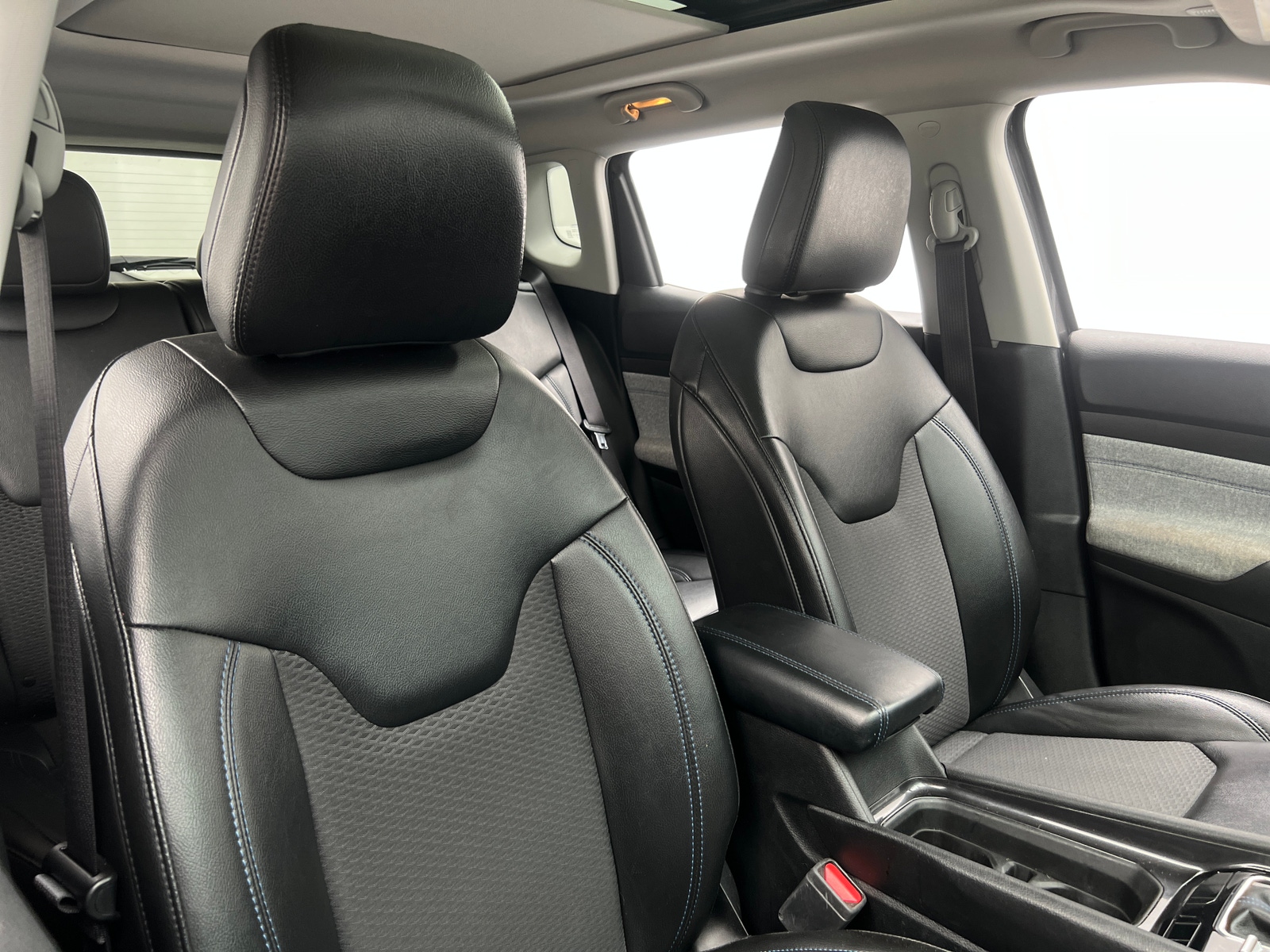 Thumbnail: 2022 Jeep Compass - 2