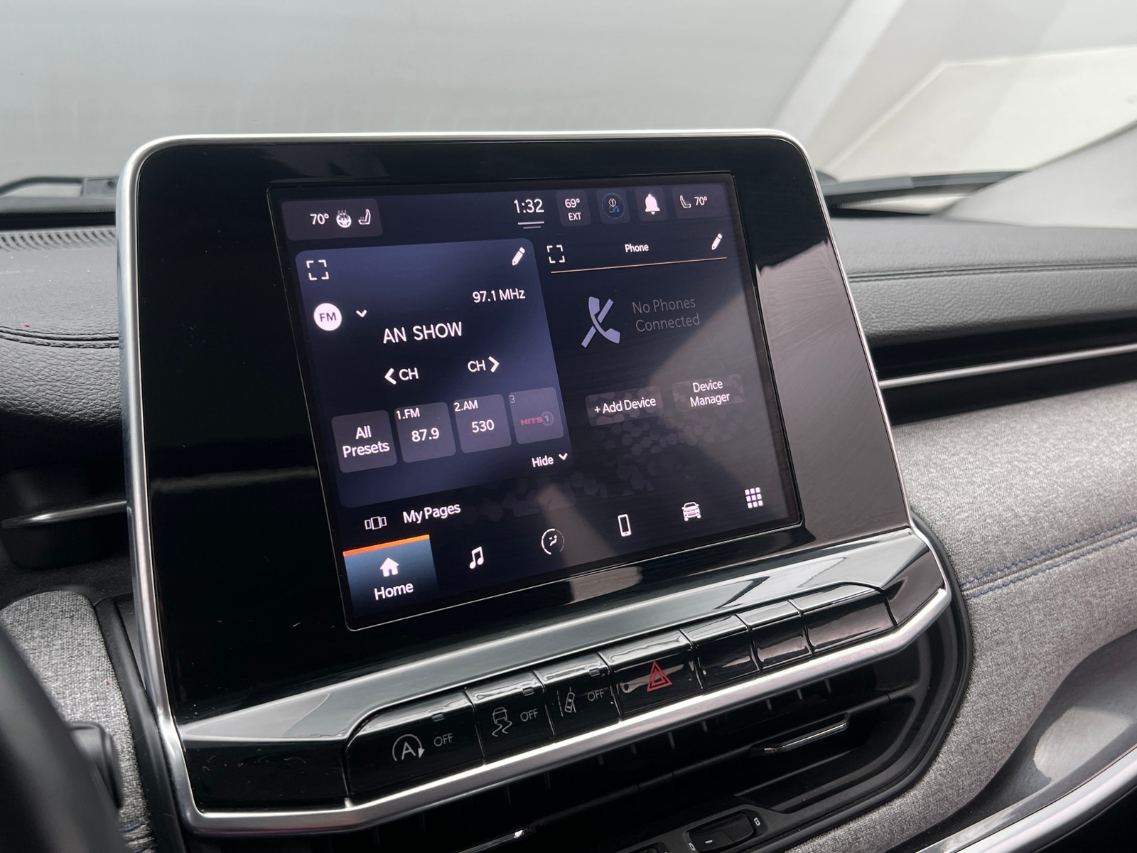 Thumbnail: 2022 Jeep Compass - 4