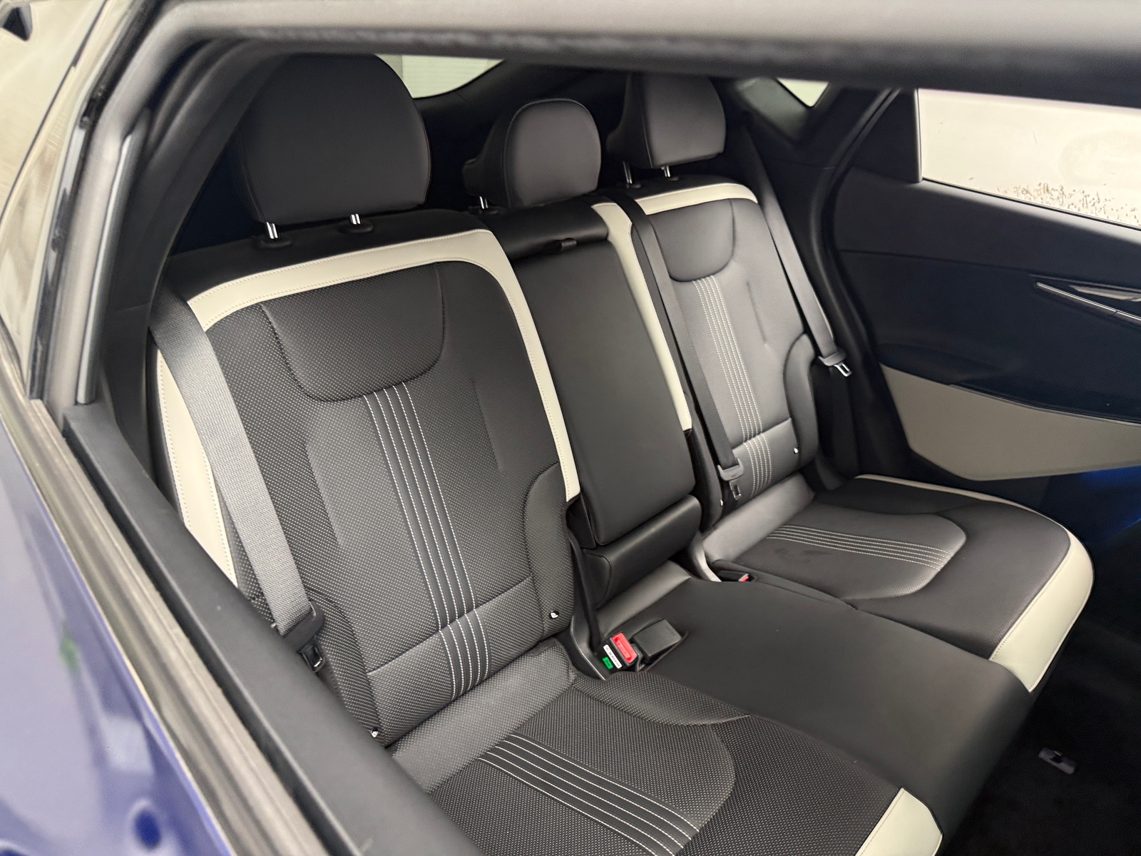 Thumbnail: 2023 Kia EV6 - 5