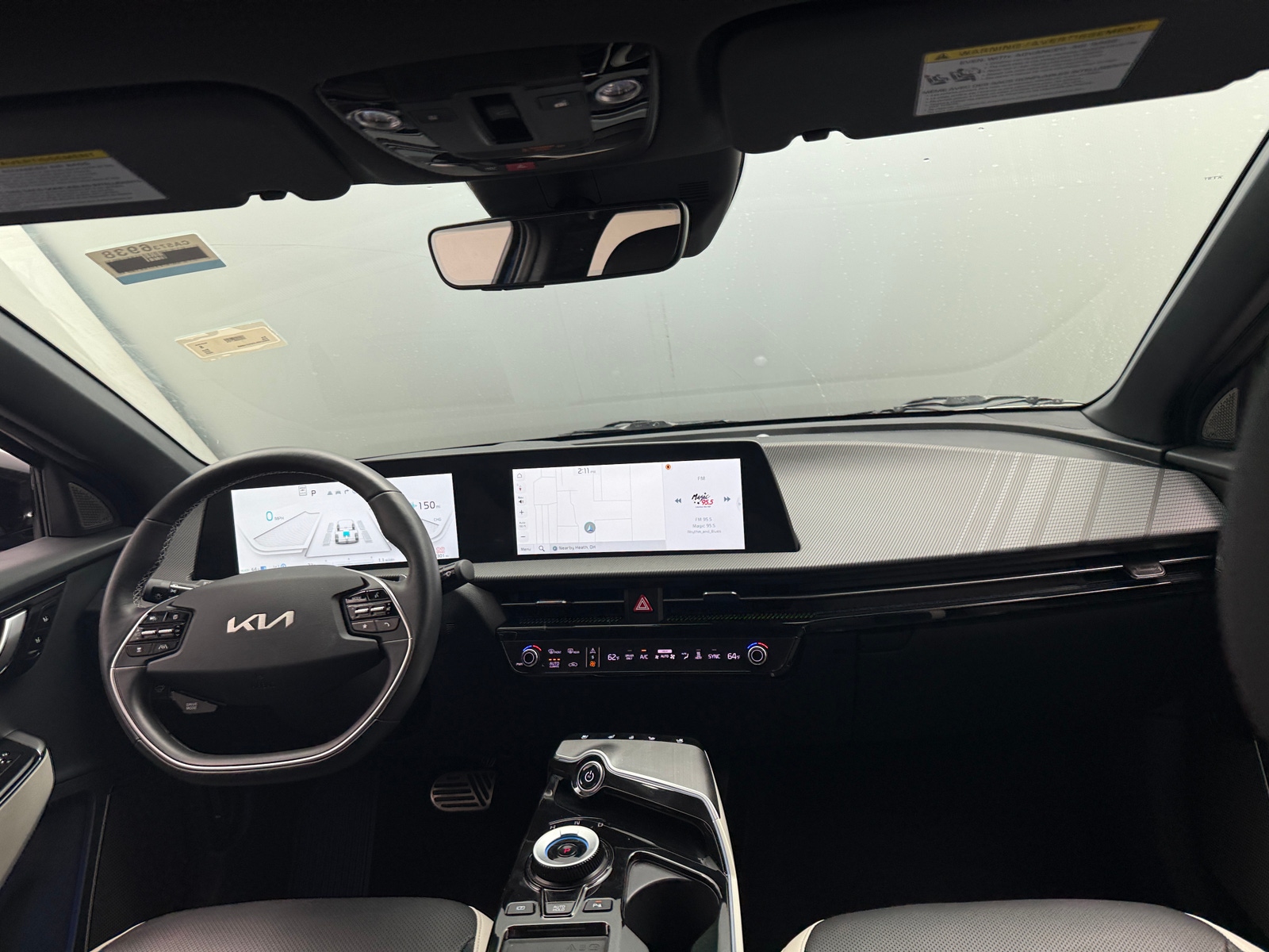Thumbnail: 2023 Kia EV6 - 2