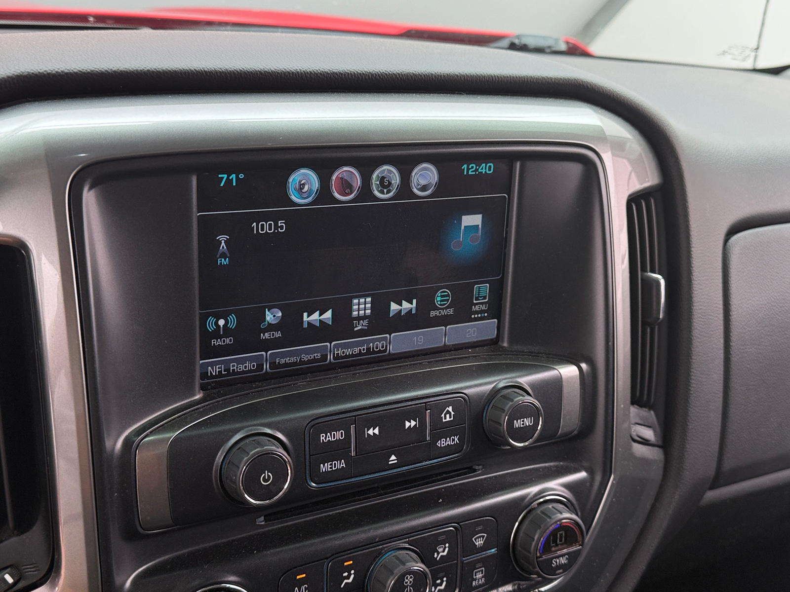 Thumbnail: 2016 Chevrolet Silverado 1500 - 4
