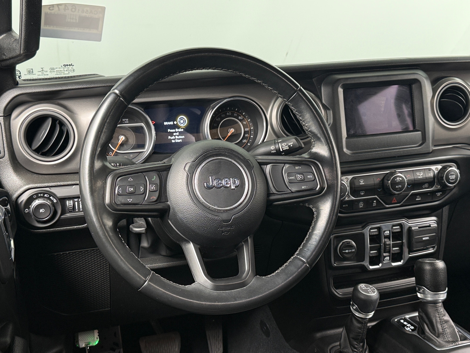 Thumbnail: 2022 Jeep Wrangler - 5