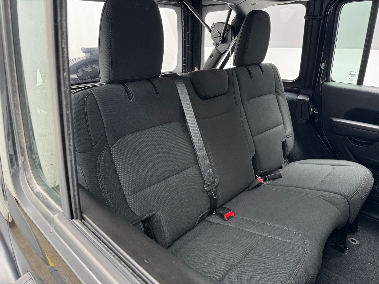 Thumbnail: 2022 Jeep Wrangler - 6