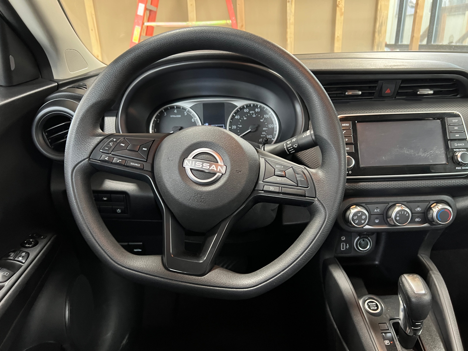 Thumbnail: 2024 Nissan Kicks - 5