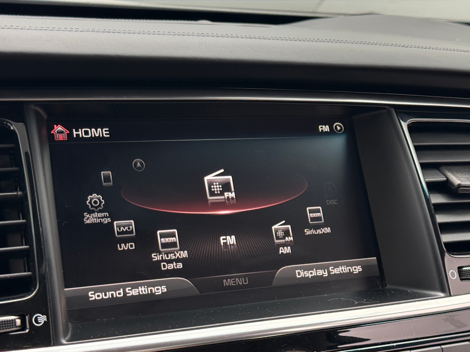 Thumbnail: 2015 Kia K900 - 3