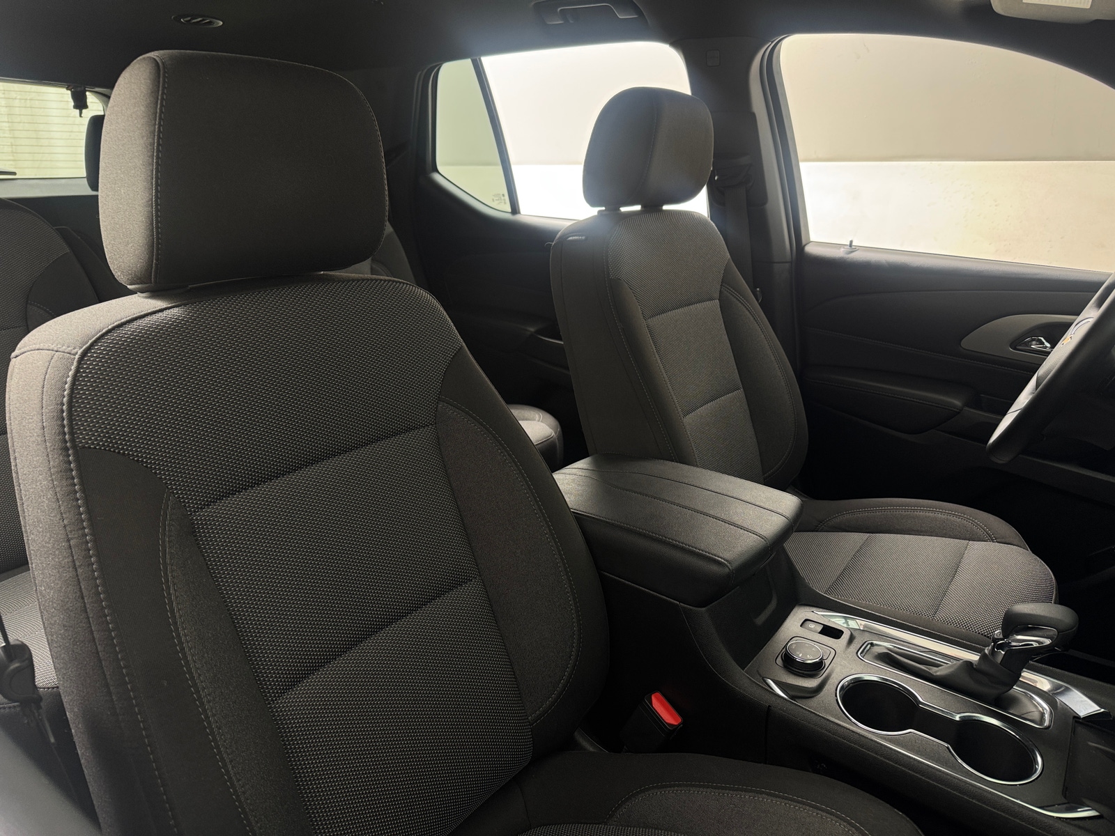 Thumbnail: 2023 Chevrolet Traverse - 2