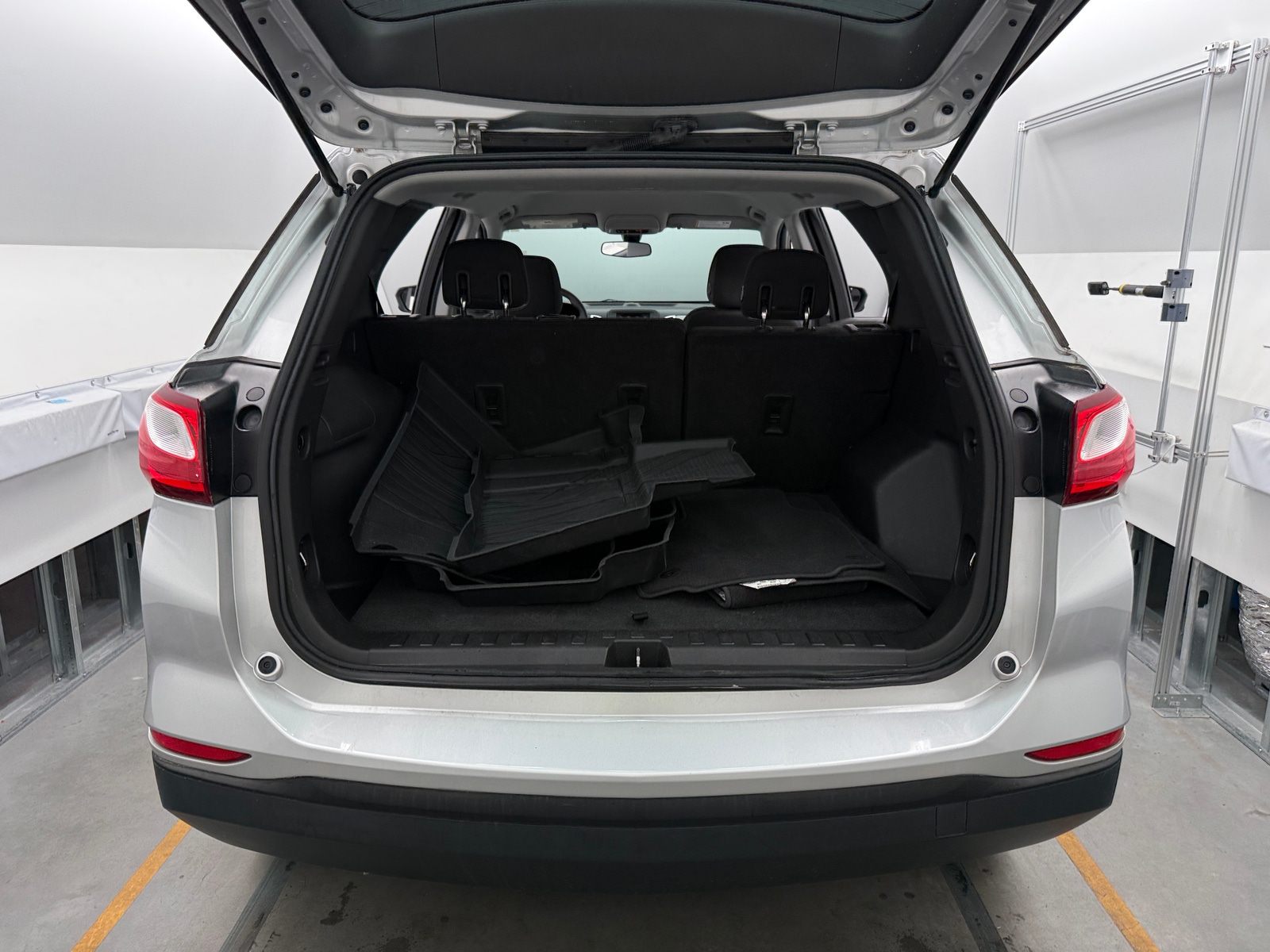 Thumbnail: 2019 Chevrolet Equinox - 7