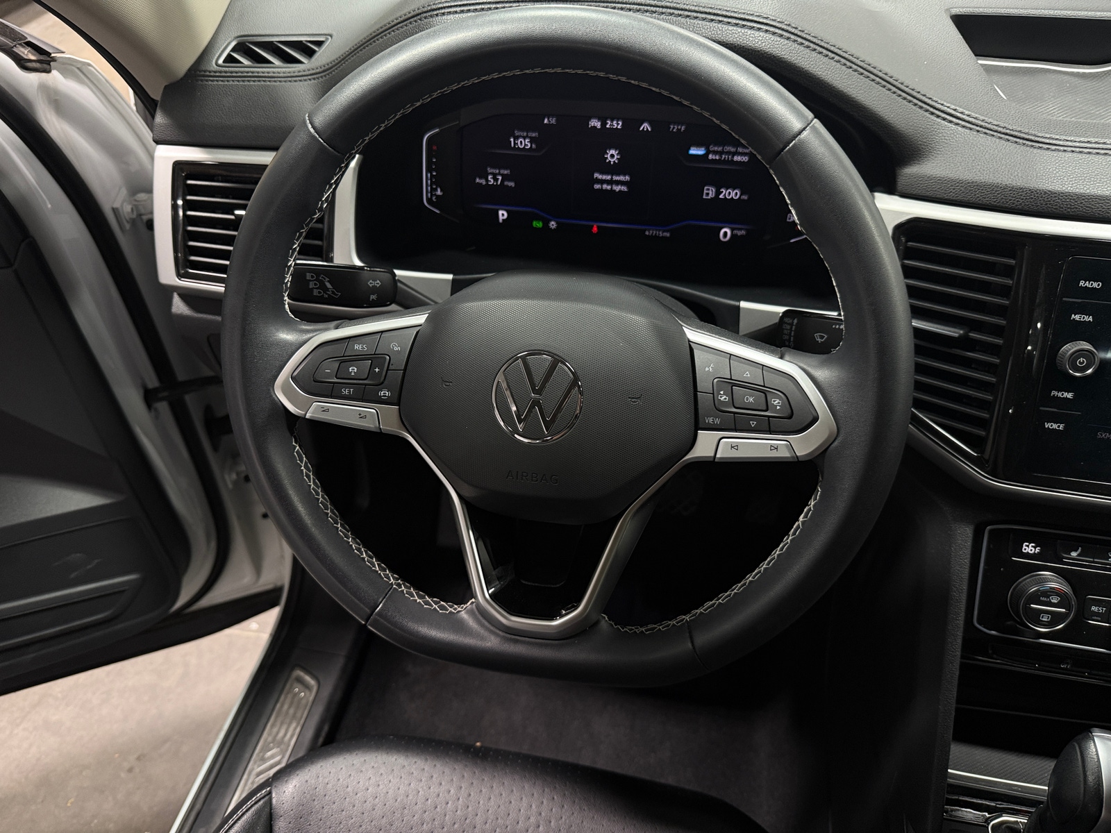 Thumbnail: 2023 Volkswagen Atlas - 4