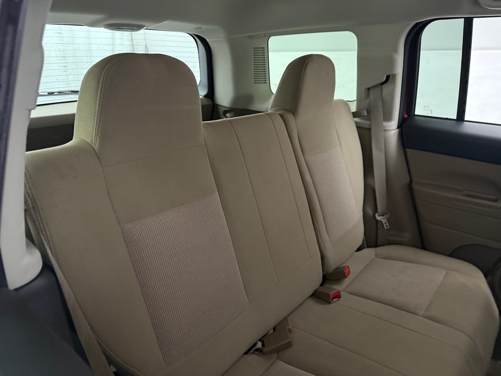Thumbnail: 2016 Jeep Patriot - 6