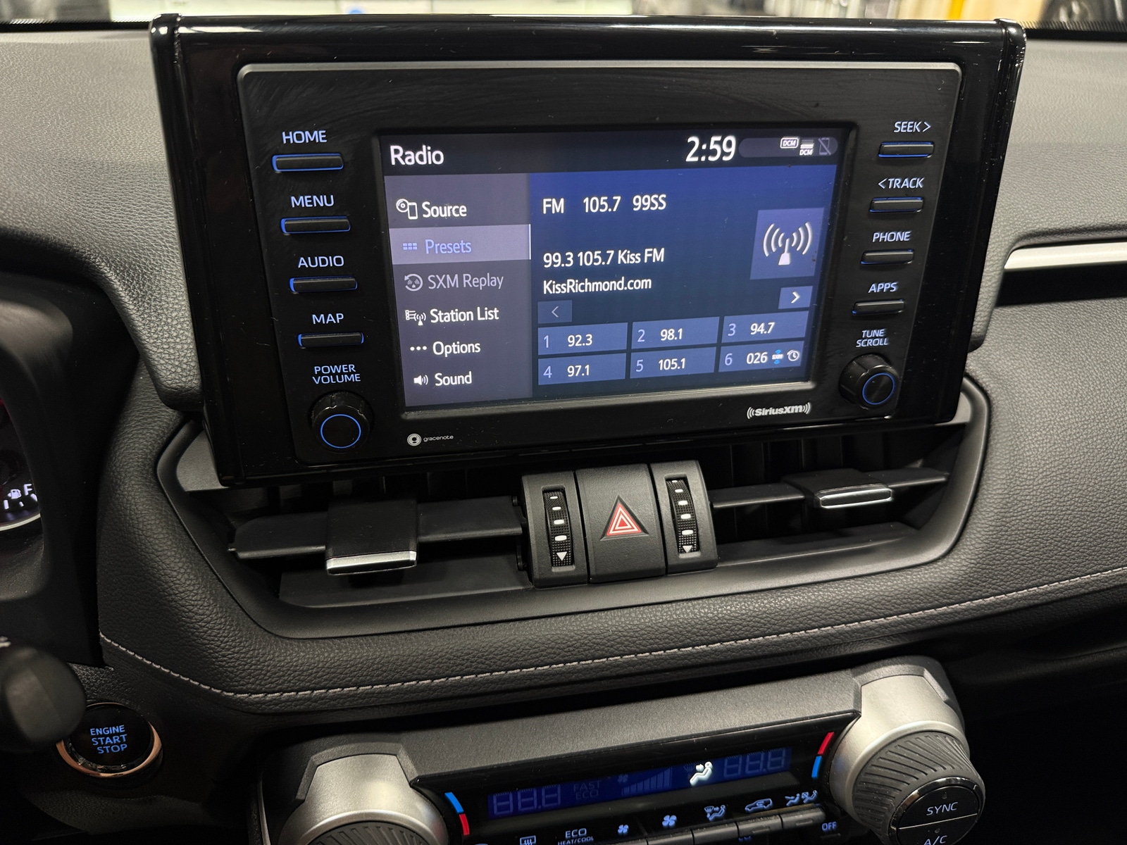 Thumbnail: 2021 Toyota RAV4 - 3