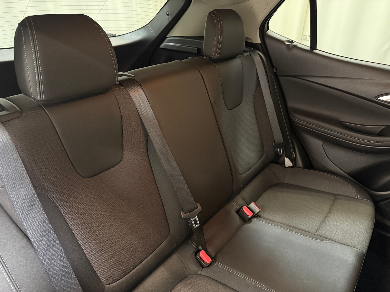 Thumbnail: 2025 Buick Encore GX - 5