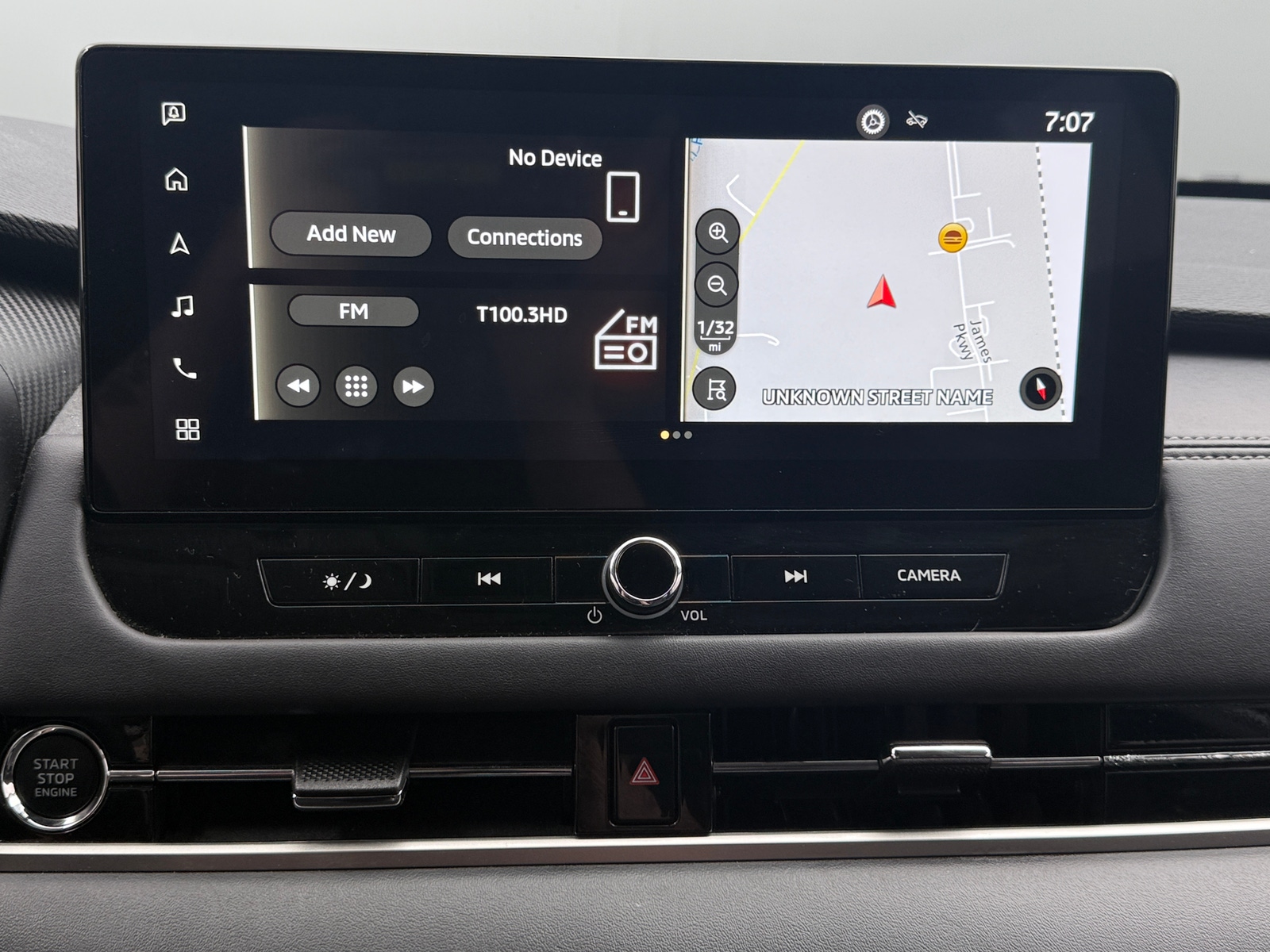 Thumbnail: 2025 Mitsubishi Outlander - 3