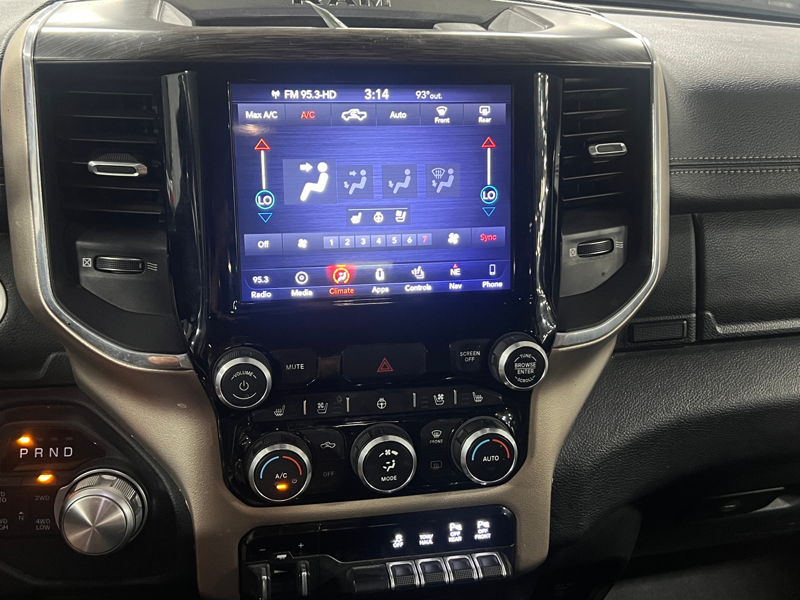 Thumbnail: 2019 RAM 1500 - 3