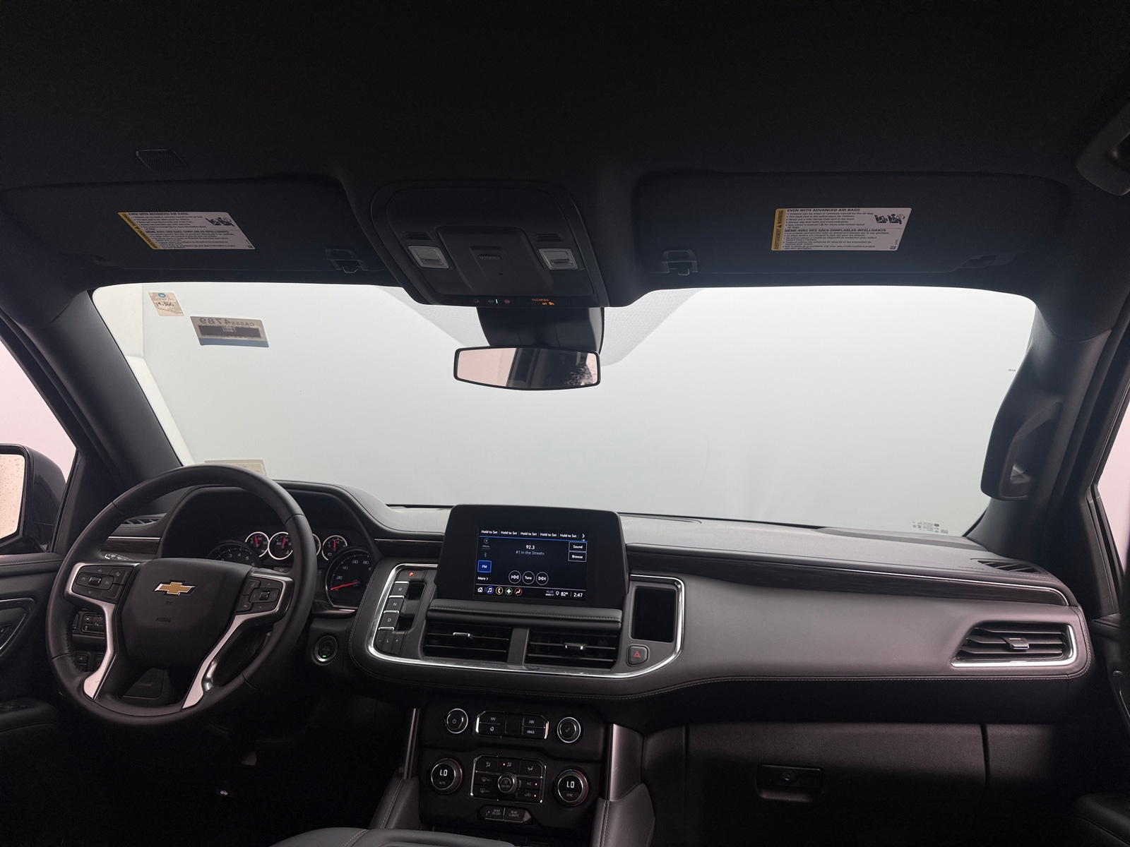 Thumbnail: 2024 Chevrolet Suburban - 3