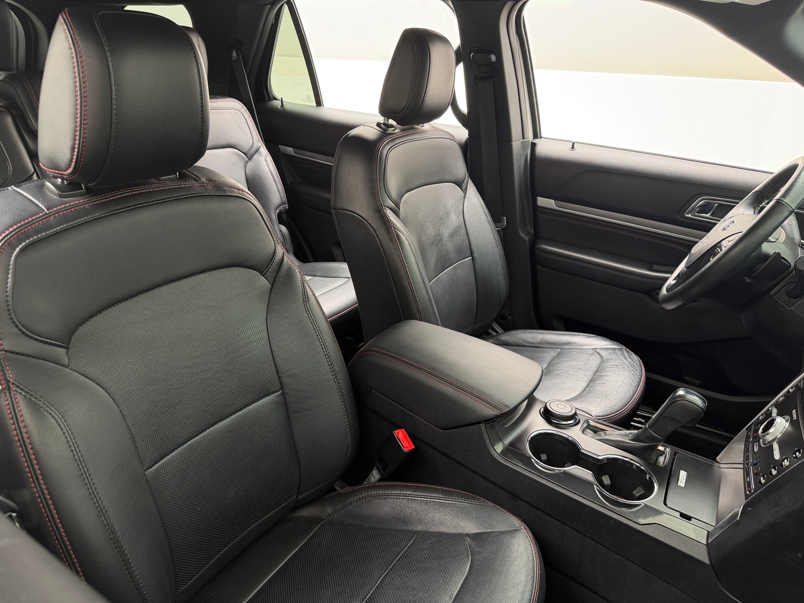 Thumbnail: 2019 Ford Explorer - 2