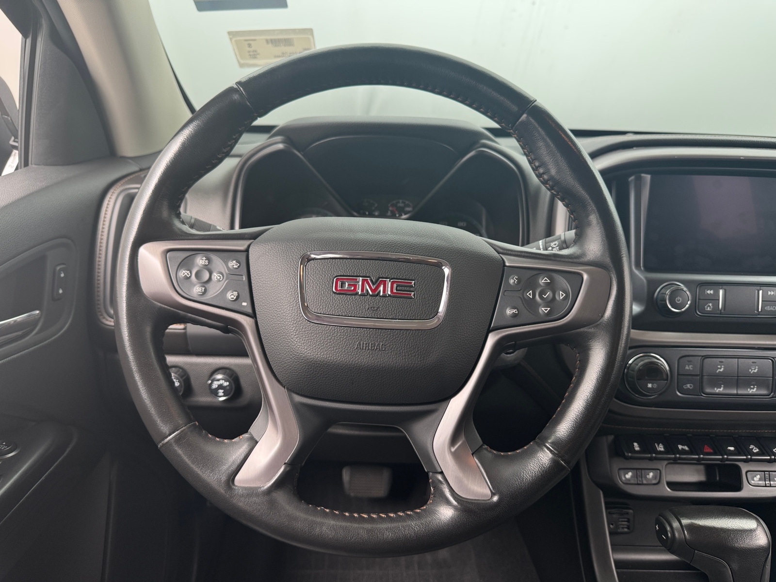 Thumbnail: 2021 GMC Canyon - 4