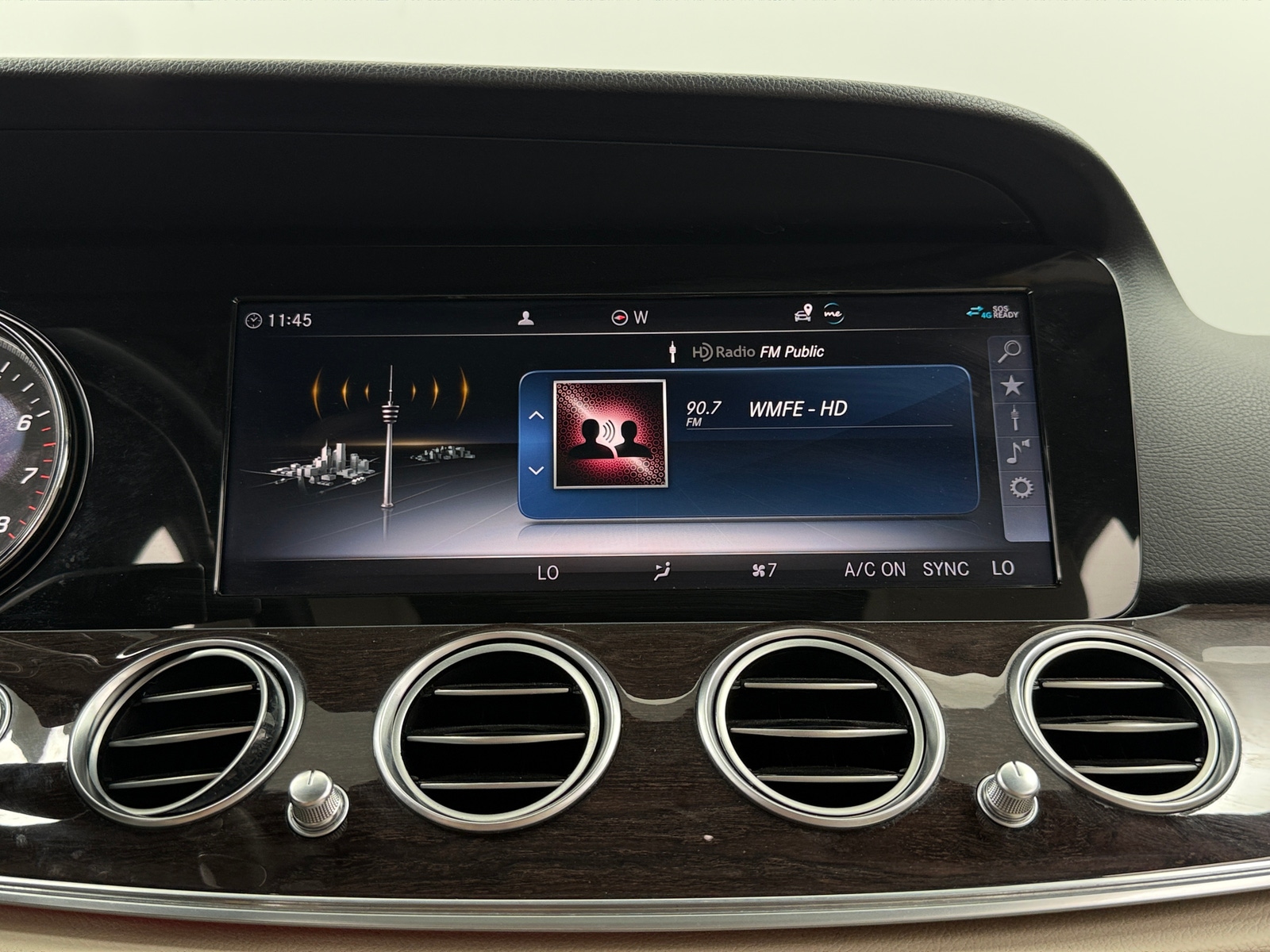 Thumbnail: 2019 Mercedes-Benz E-Class - 3