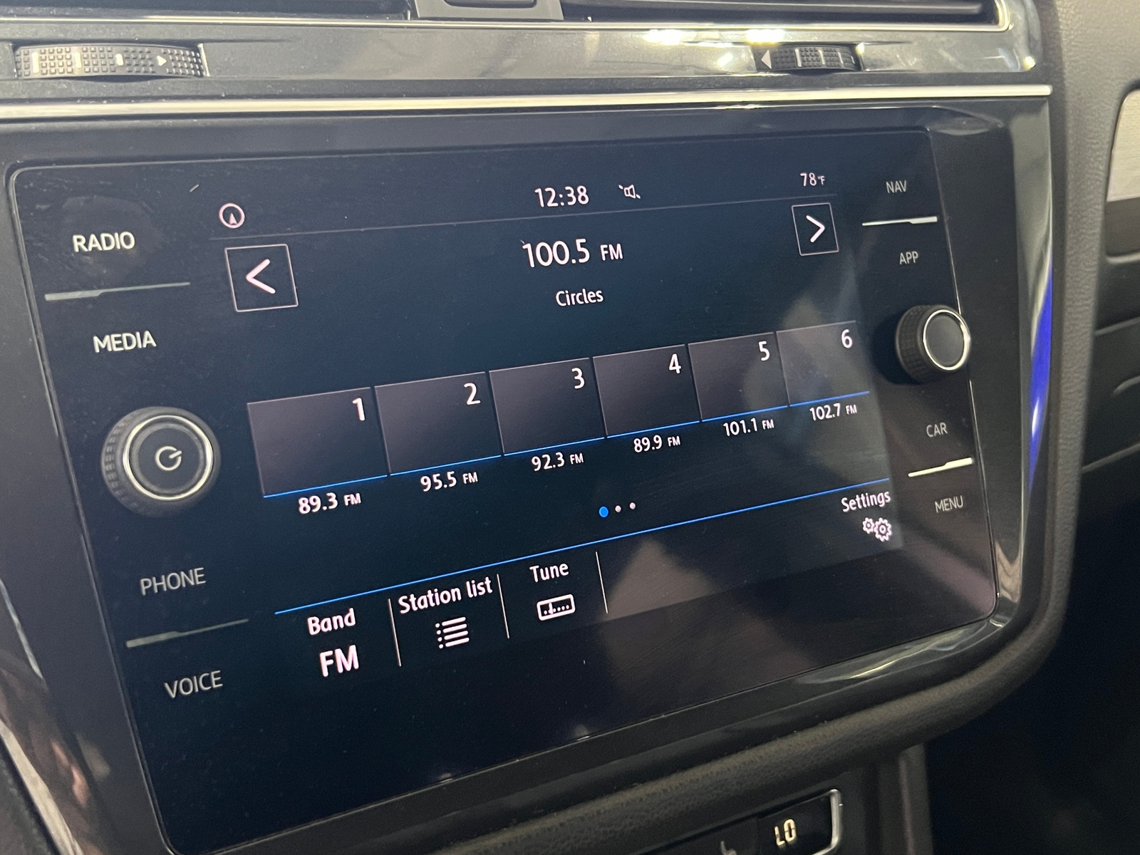 Thumbnail: 2019 Volkswagen Tiguan - 3