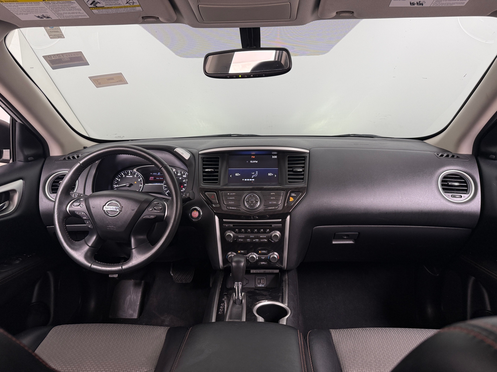 Thumbnail: 2019 Nissan Pathfinder - 3