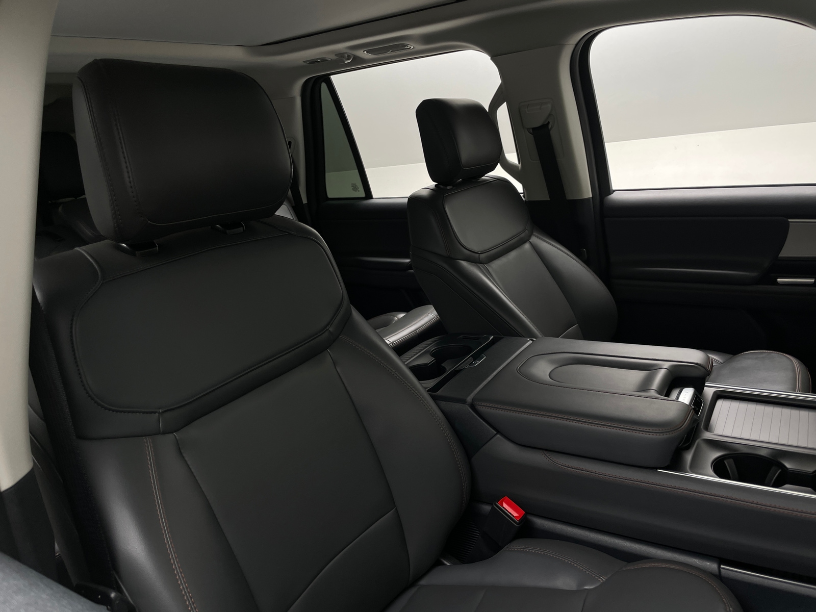 Thumbnail: 2025 Ford Expedition MAX - 2