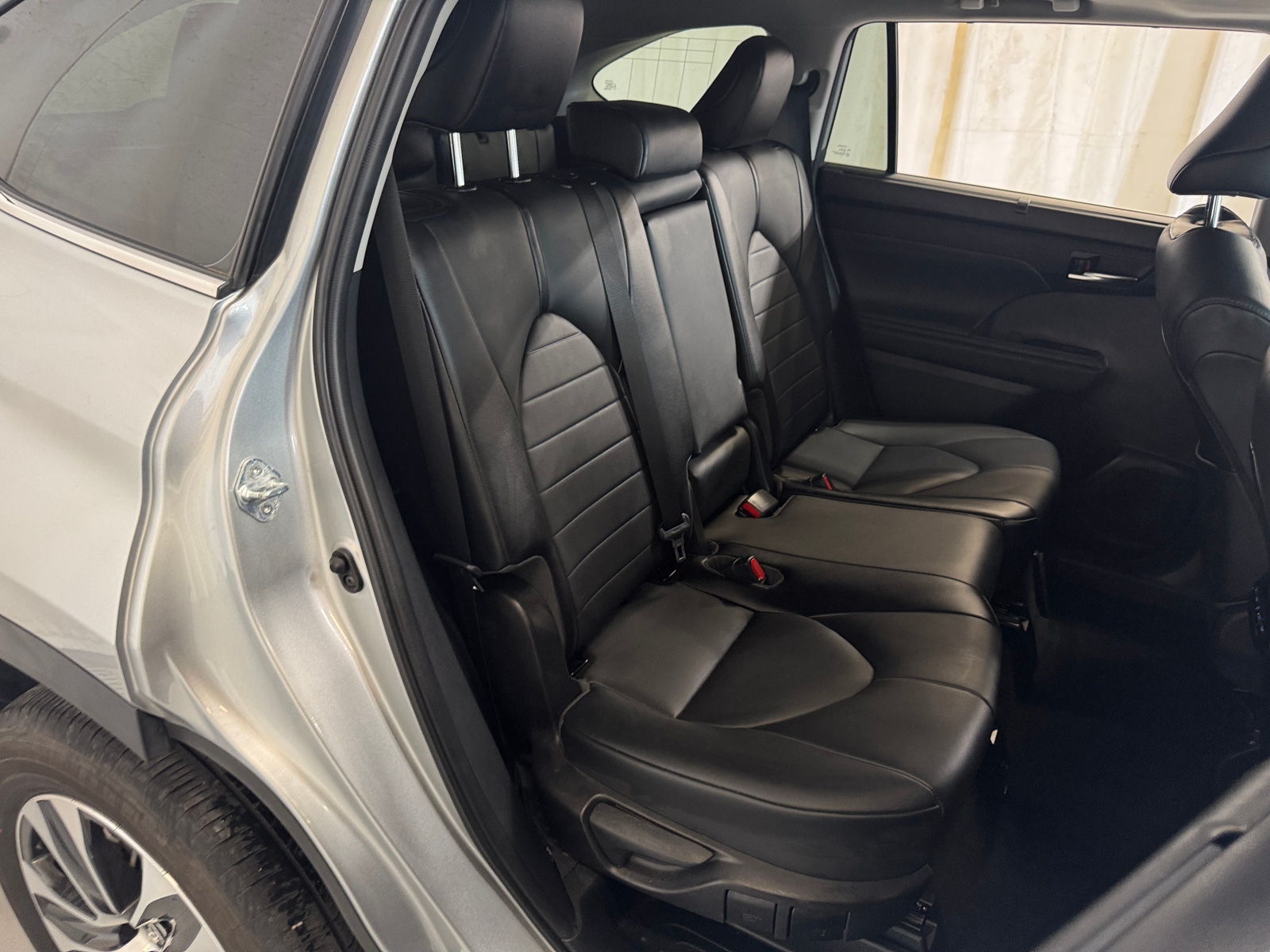 Thumbnail: 2021 Toyota Highlander - 5