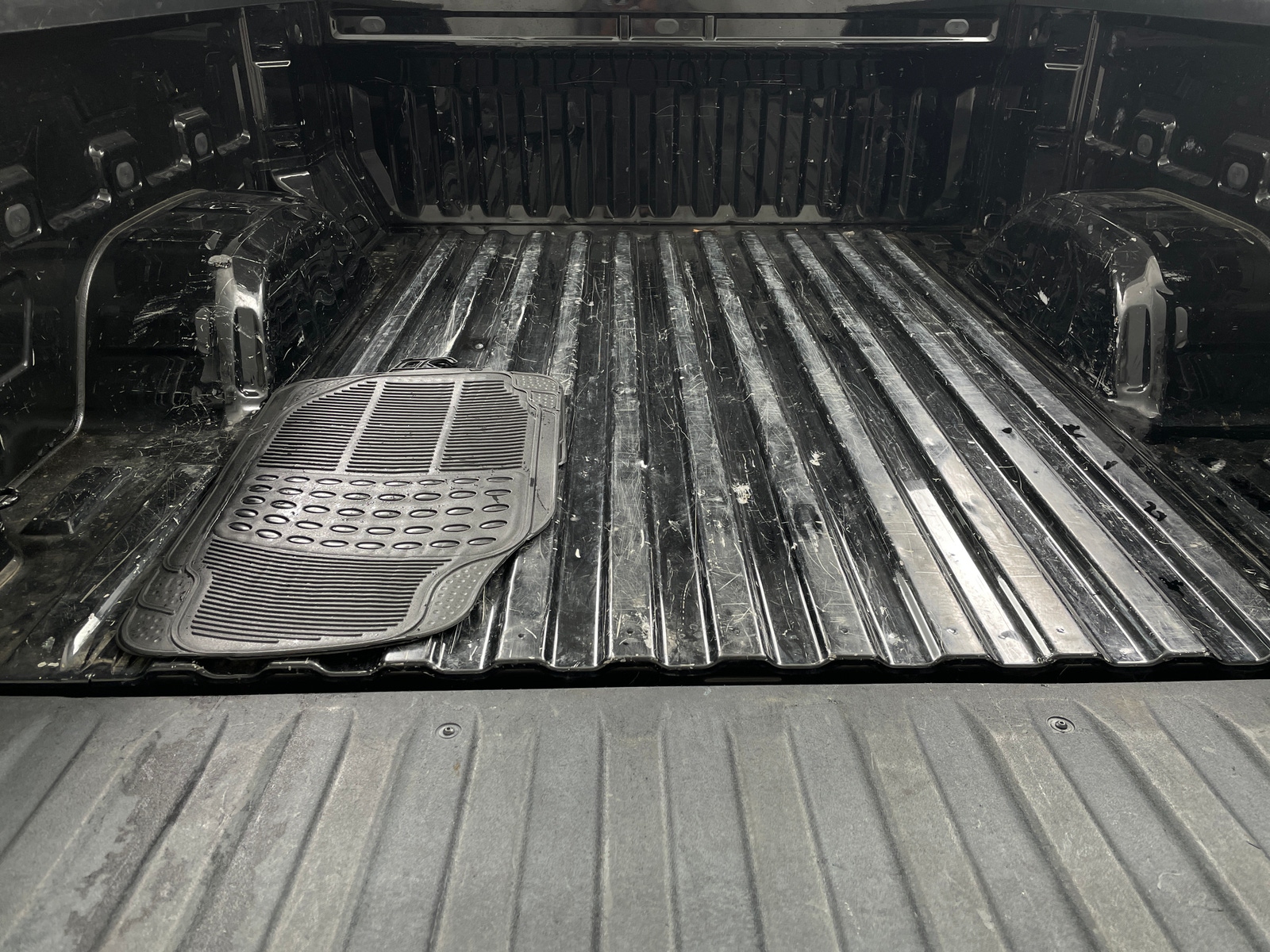 Thumbnail: 2020 Chevrolet Silverado 1500 - 7