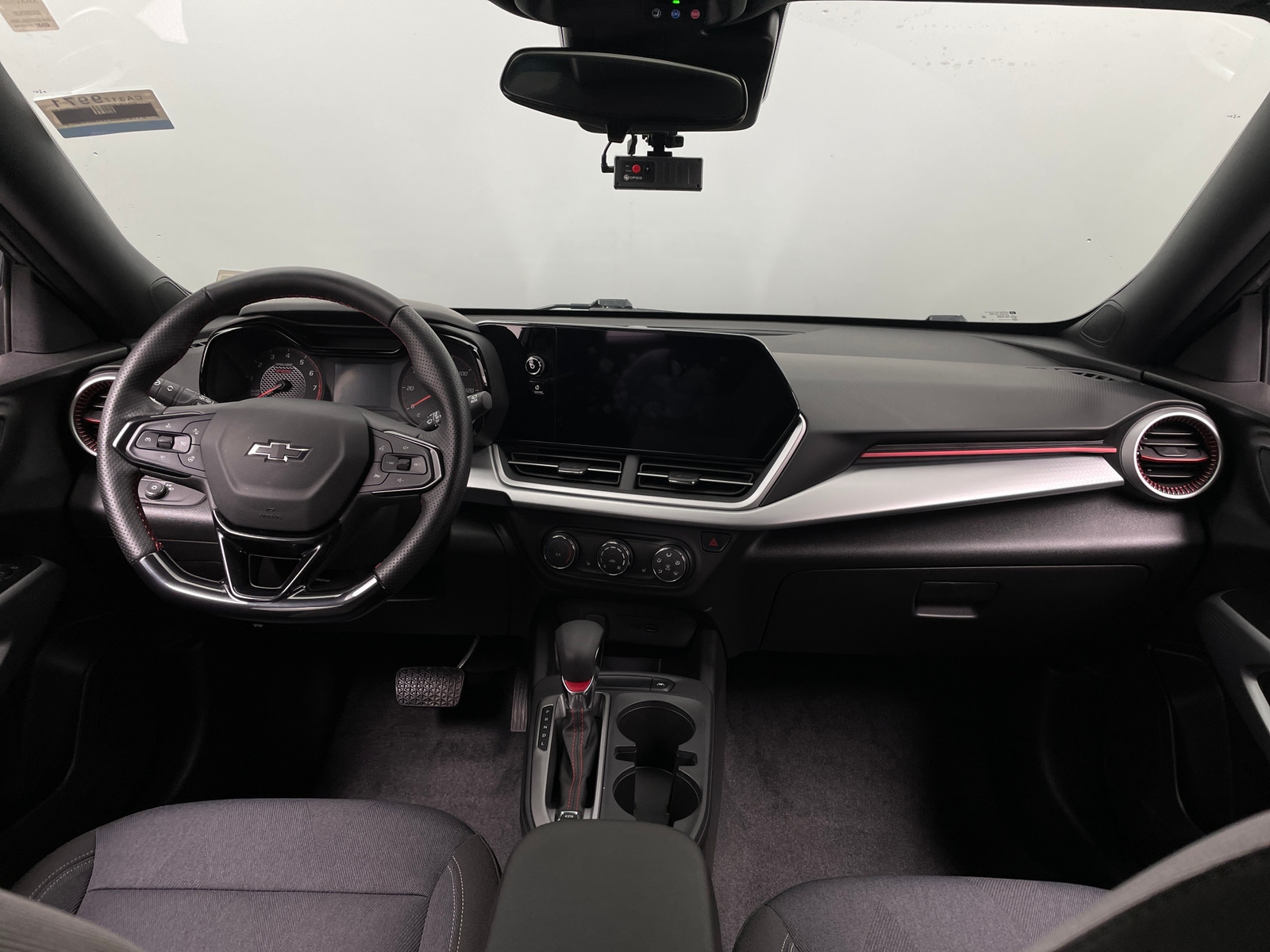 Thumbnail: 2025 Chevrolet Trax - 3