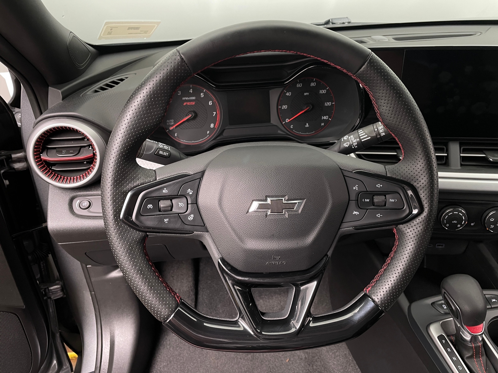 Thumbnail: 2025 Chevrolet Trax - 5