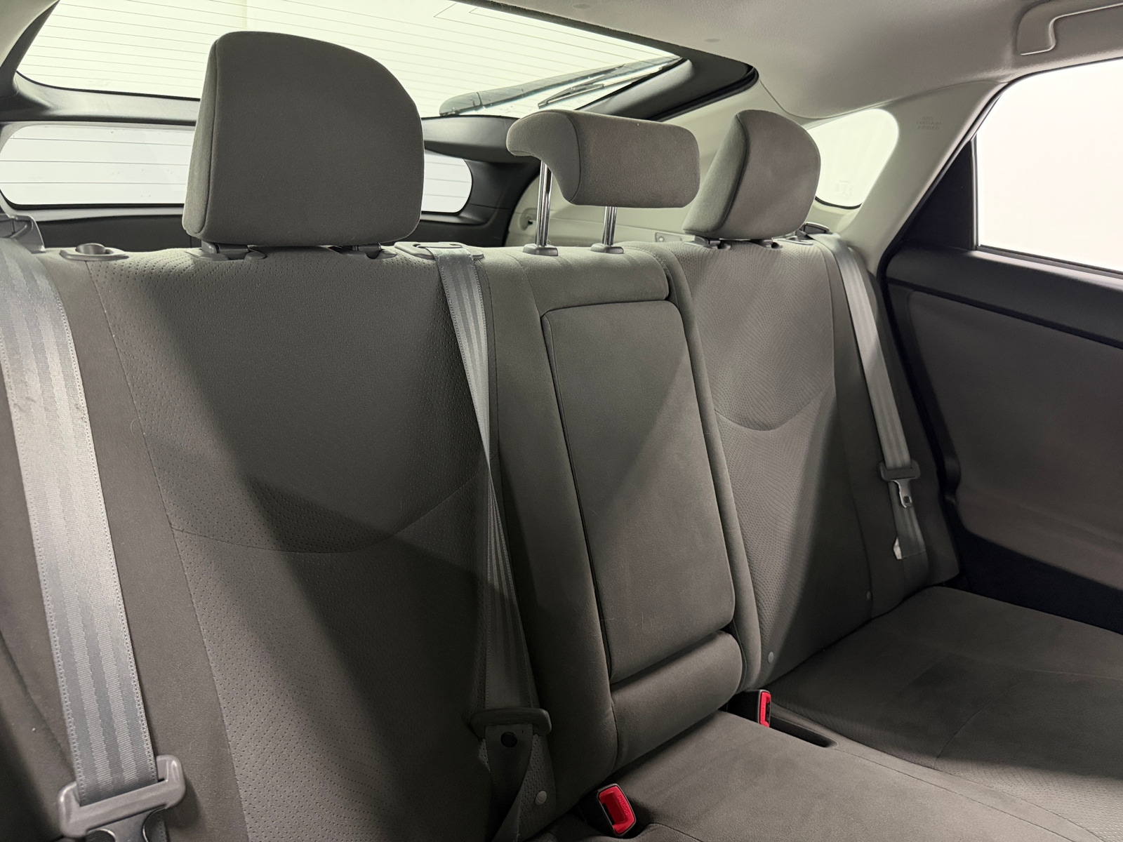 Thumbnail: 2012 Toyota Prius - 6