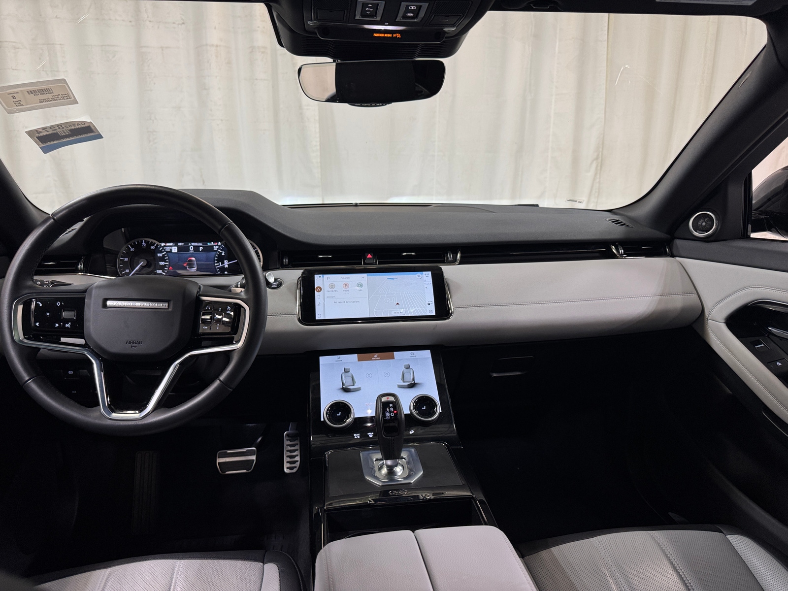 Thumbnail: 2023 Land Rover Range Rover Evoque - 2