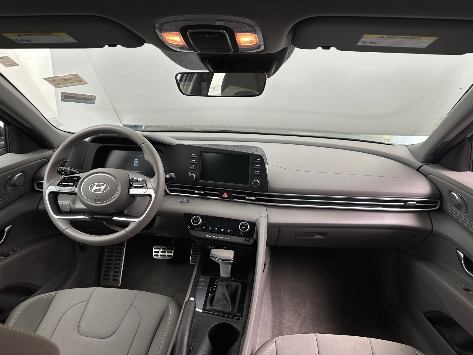 Thumbnail: 2026 Hyundai Elantra - 3