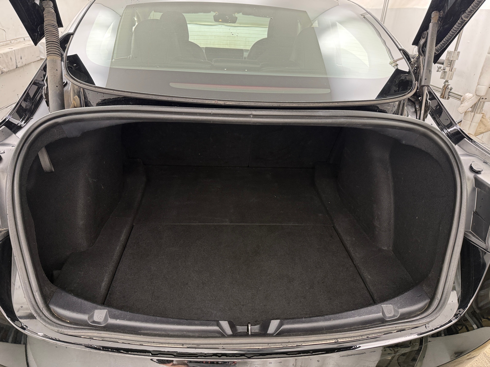 Thumbnail: 2022 Tesla Model 3 - 6
