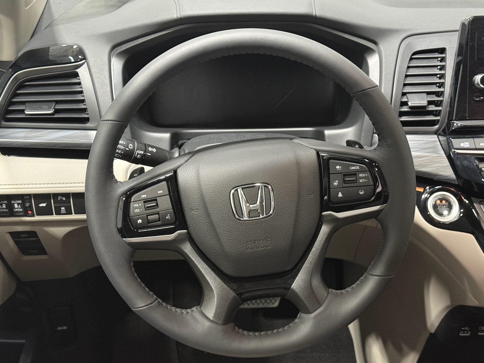 Thumbnail: 2026 Honda Odyssey - 4