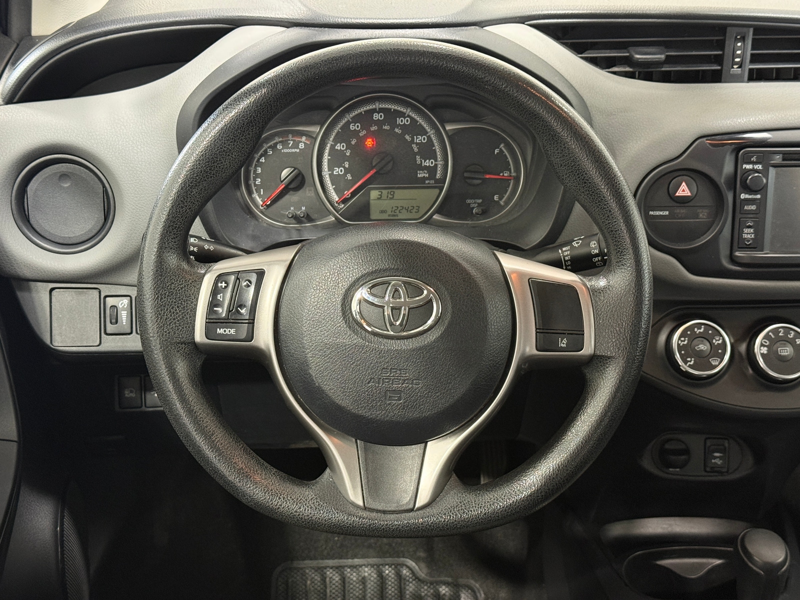 Thumbnail: 2017 Toyota Yaris - 5