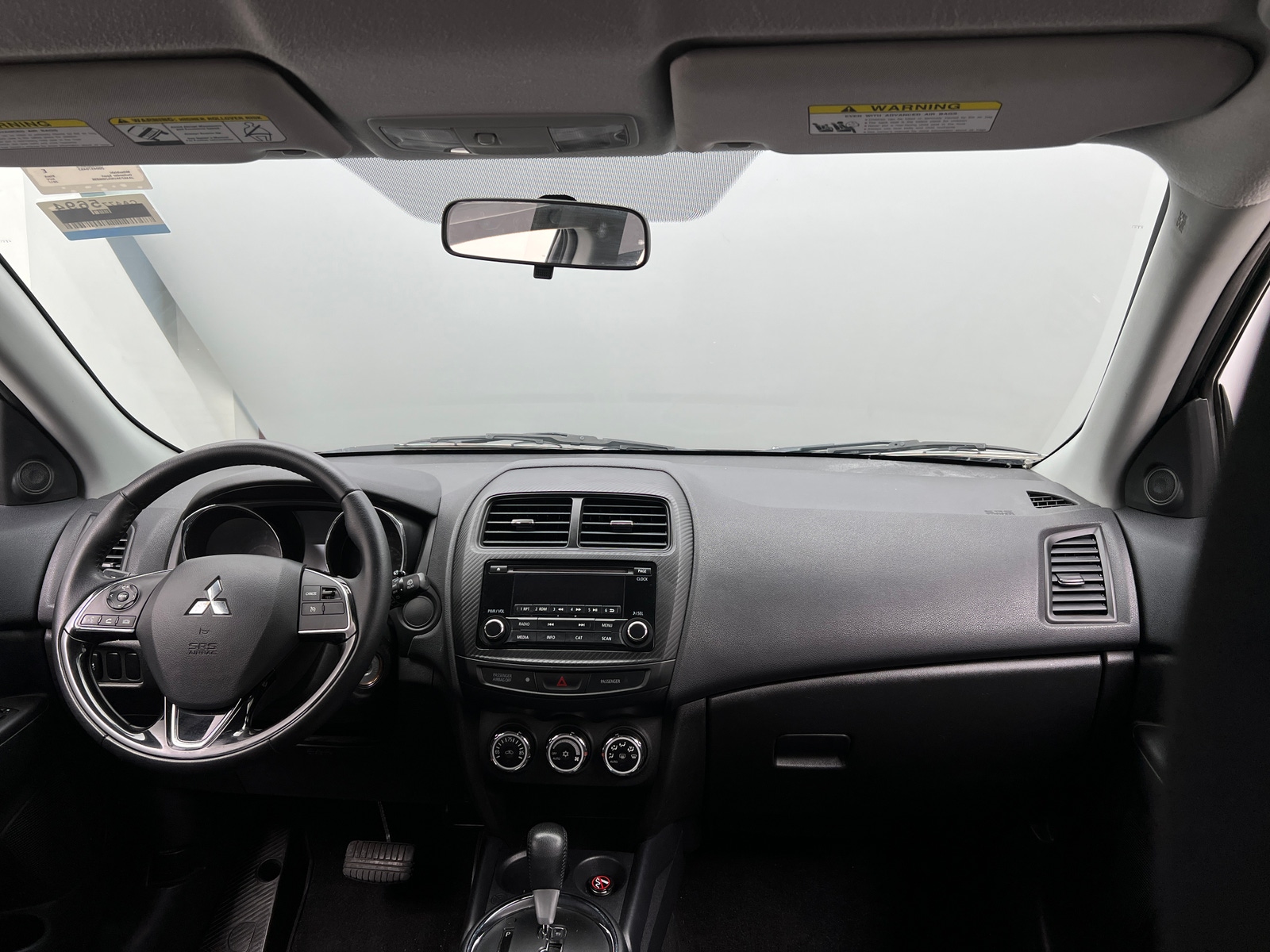 Thumbnail: 2017 Mitsubishi Outlander Sport - 3