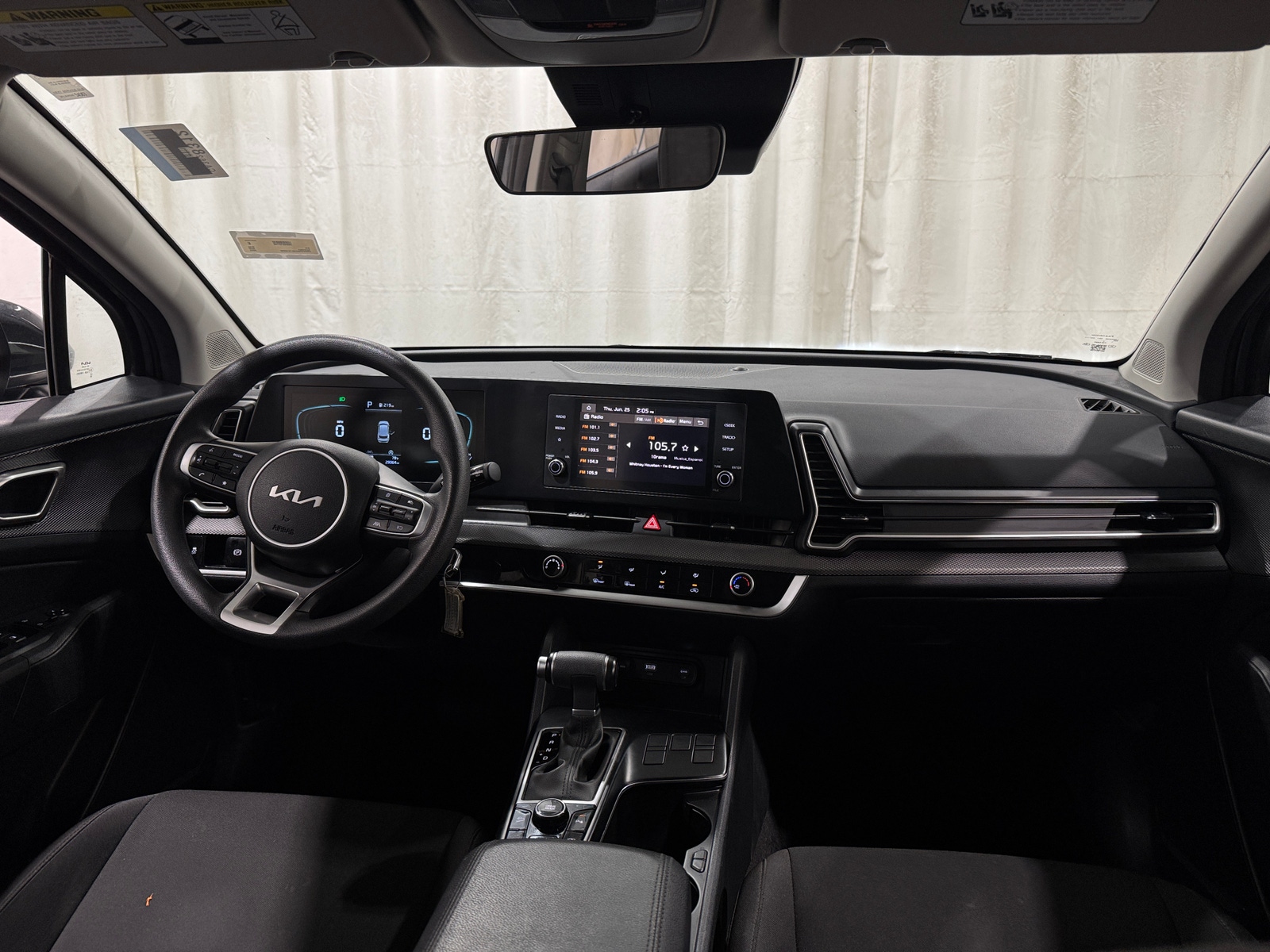 Thumbnail: 2025 Kia Sportage - 3