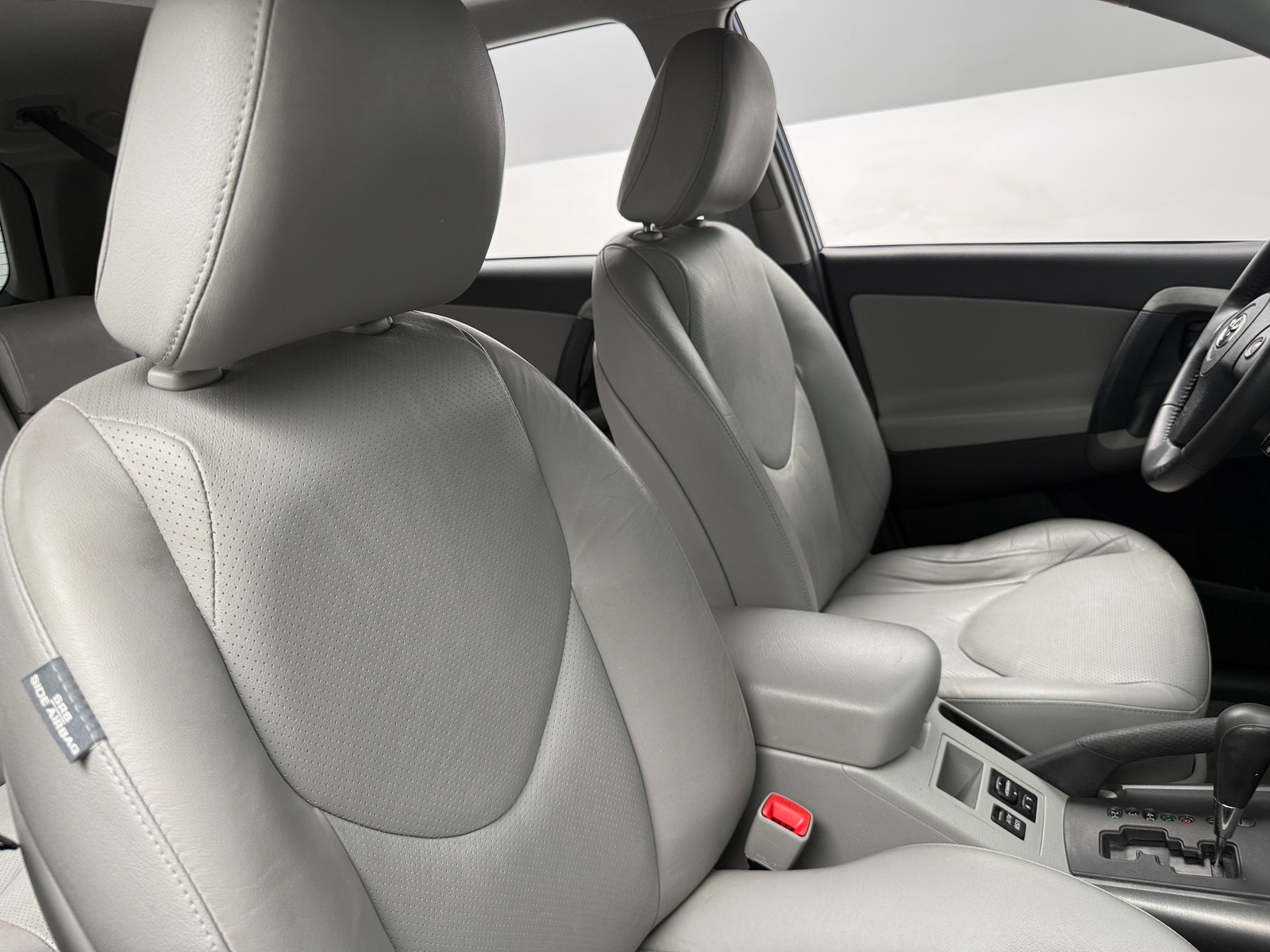 Thumbnail: 2012 Toyota RAV4 - 2