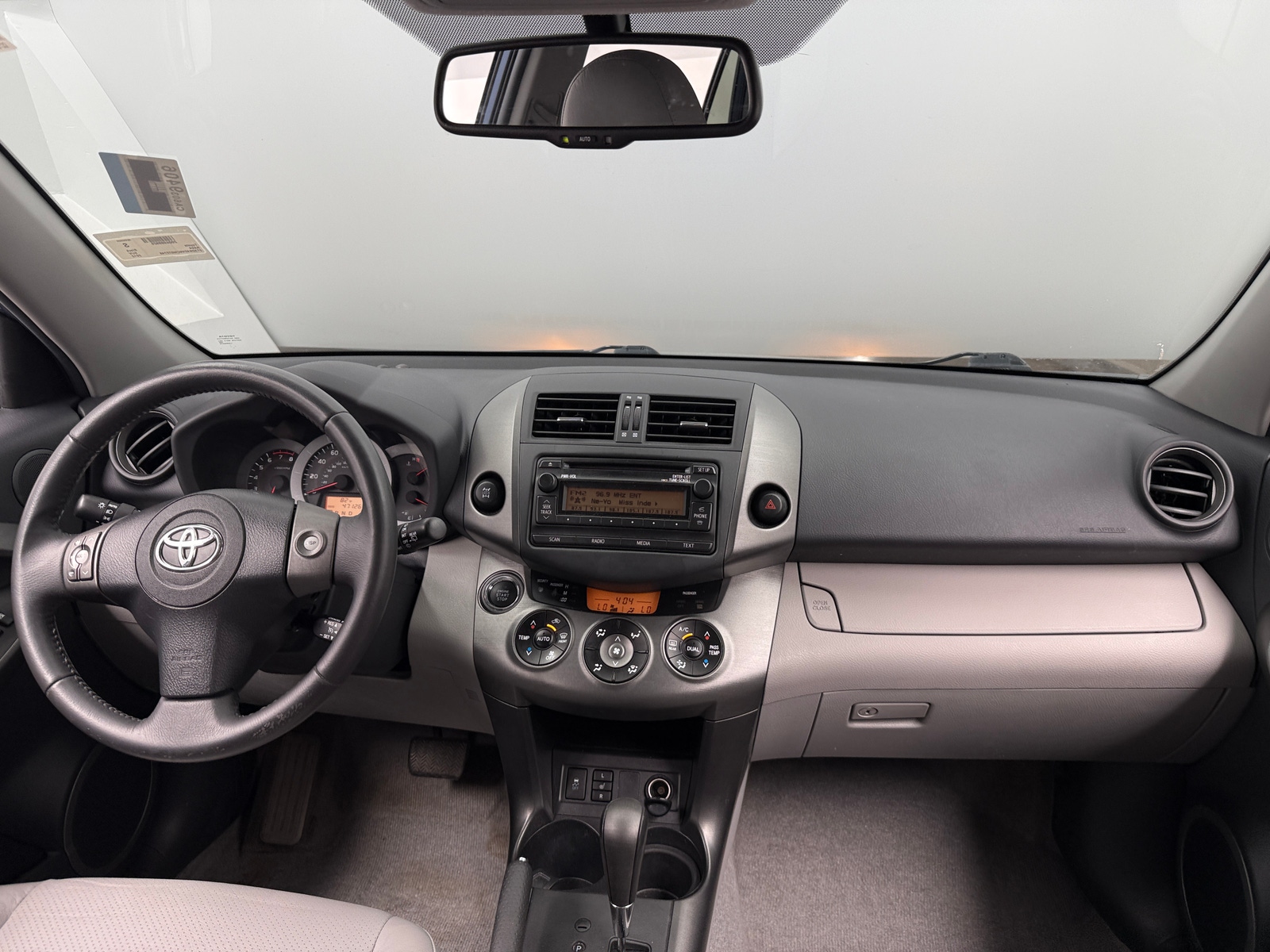 Thumbnail: 2012 Toyota RAV4 - 3