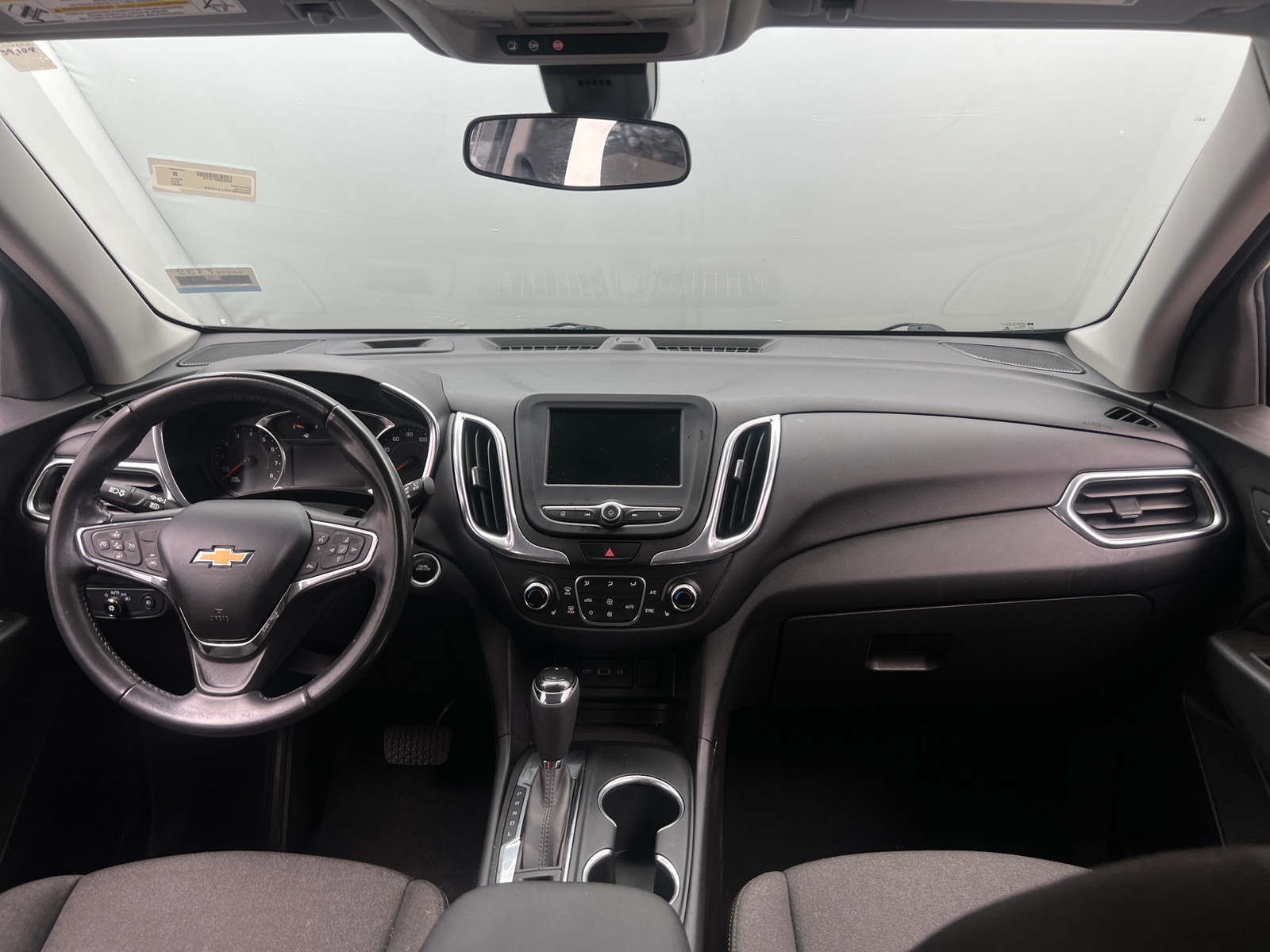 Thumbnail: 2020 Chevrolet Equinox - 3